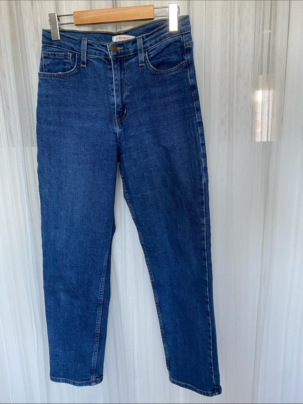 Vibrant M.I.U. Women’s Mom/Barrel/Boot Cut Medium Wash Blue Jeans Size 27